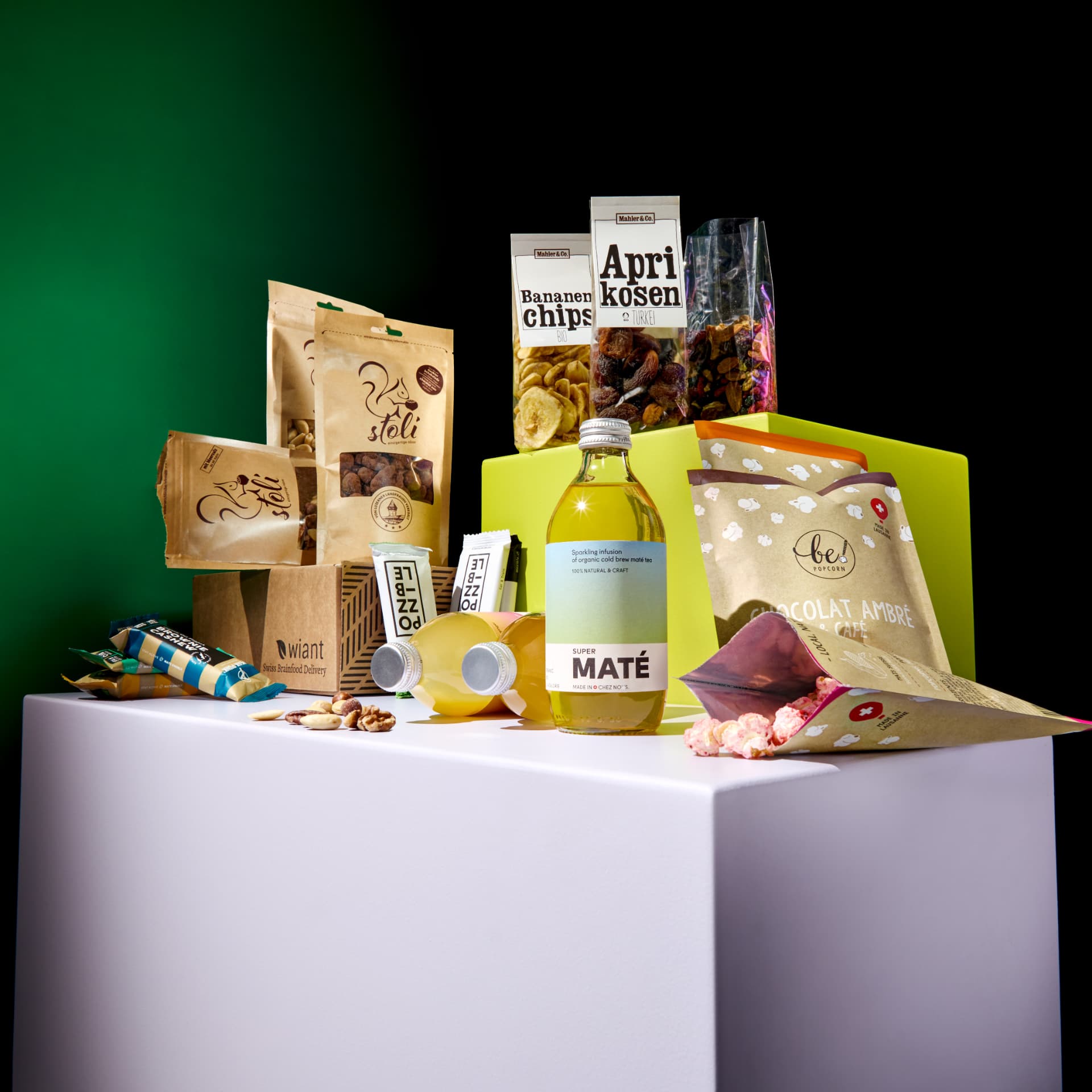 wiant Brainbox mit Nüssen, Trockenfrüchten, Popcorn und Maté