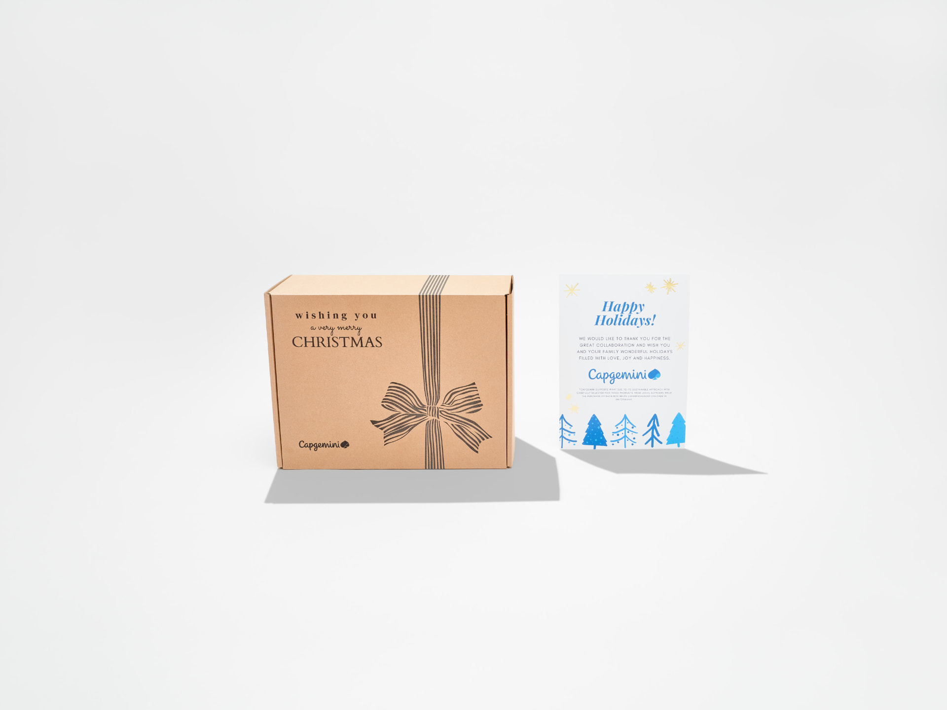 Geschenkbox mit individueller Grusskarte im Kundendesign